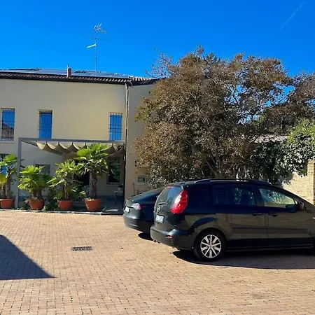 아파트 Parcheggio Privato-appartamento In 1 Centro *